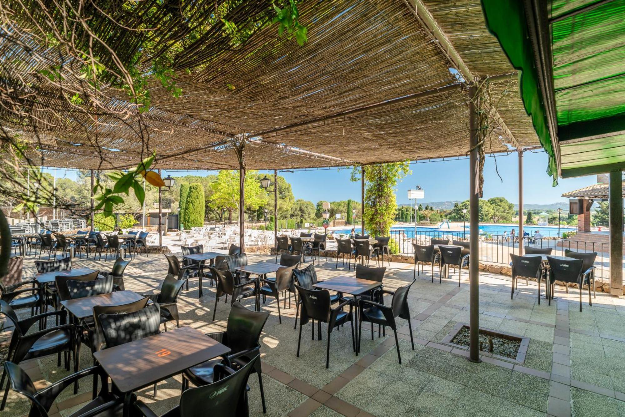 Camping Castell Montgri **** Л'Естартіт Екстер'єр фото